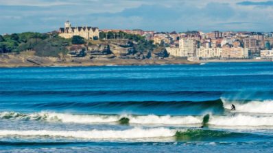 Las 4 mejores ciudades surferas del mundo