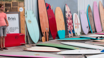 Que debes saber antes de comprar tu tabla de surf de Segunda mano