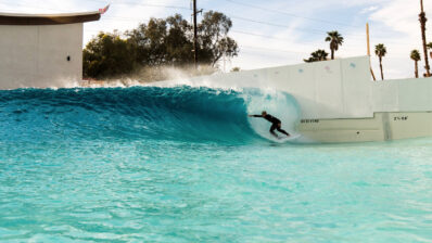 Surfloch la piscina de olas que utiliza tecnología Siemens